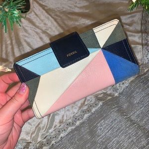 Fossil wallet